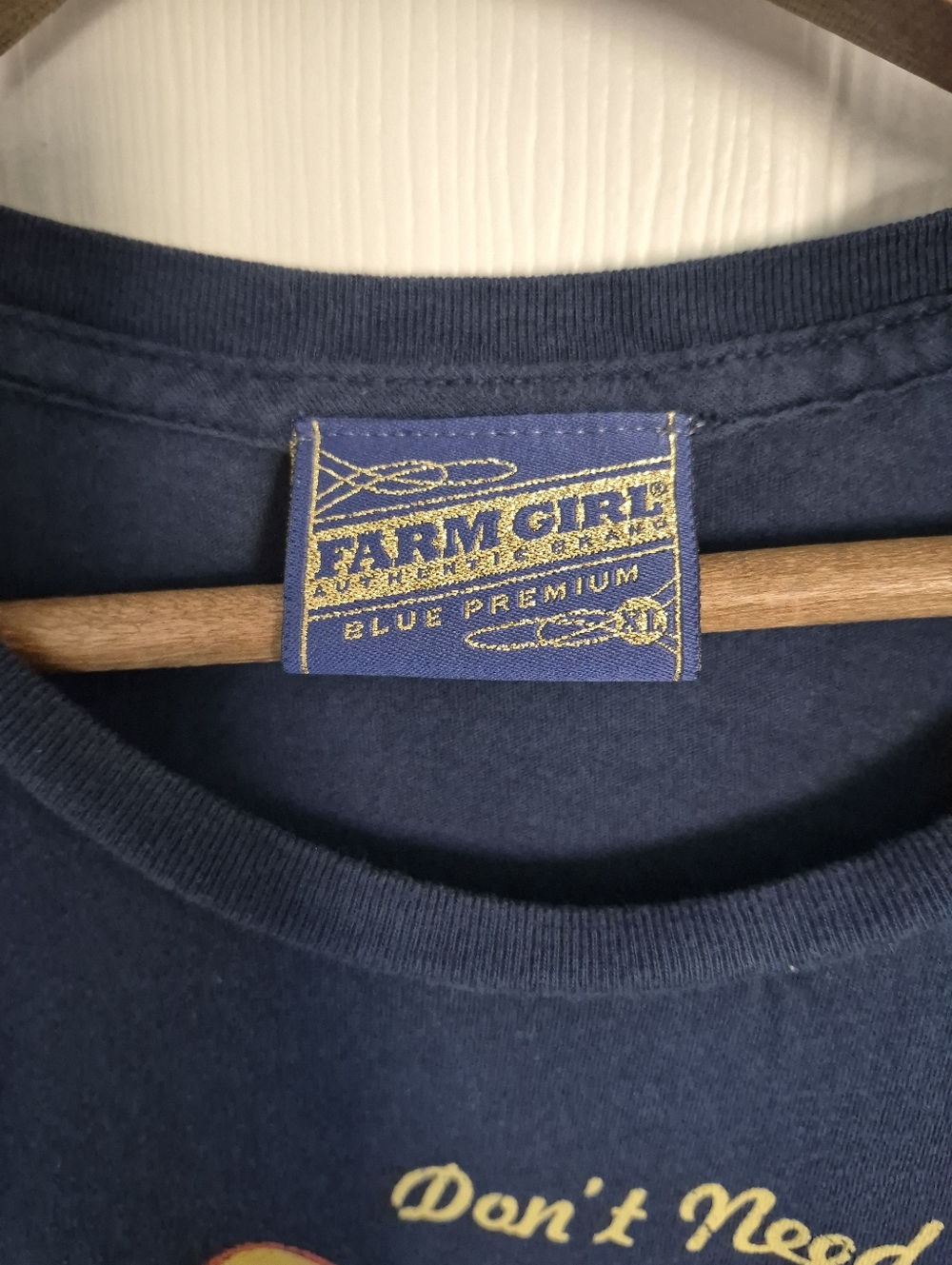 Farm Girl Navy Graphic Tee - 'Don't Need a Man' - Picture 2 of 5
